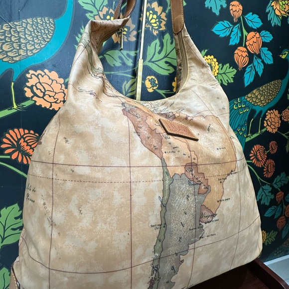 Alviero Martini 1ª Classe Geo Classic Hobo Shoulder Bag - Picture 3 of 13